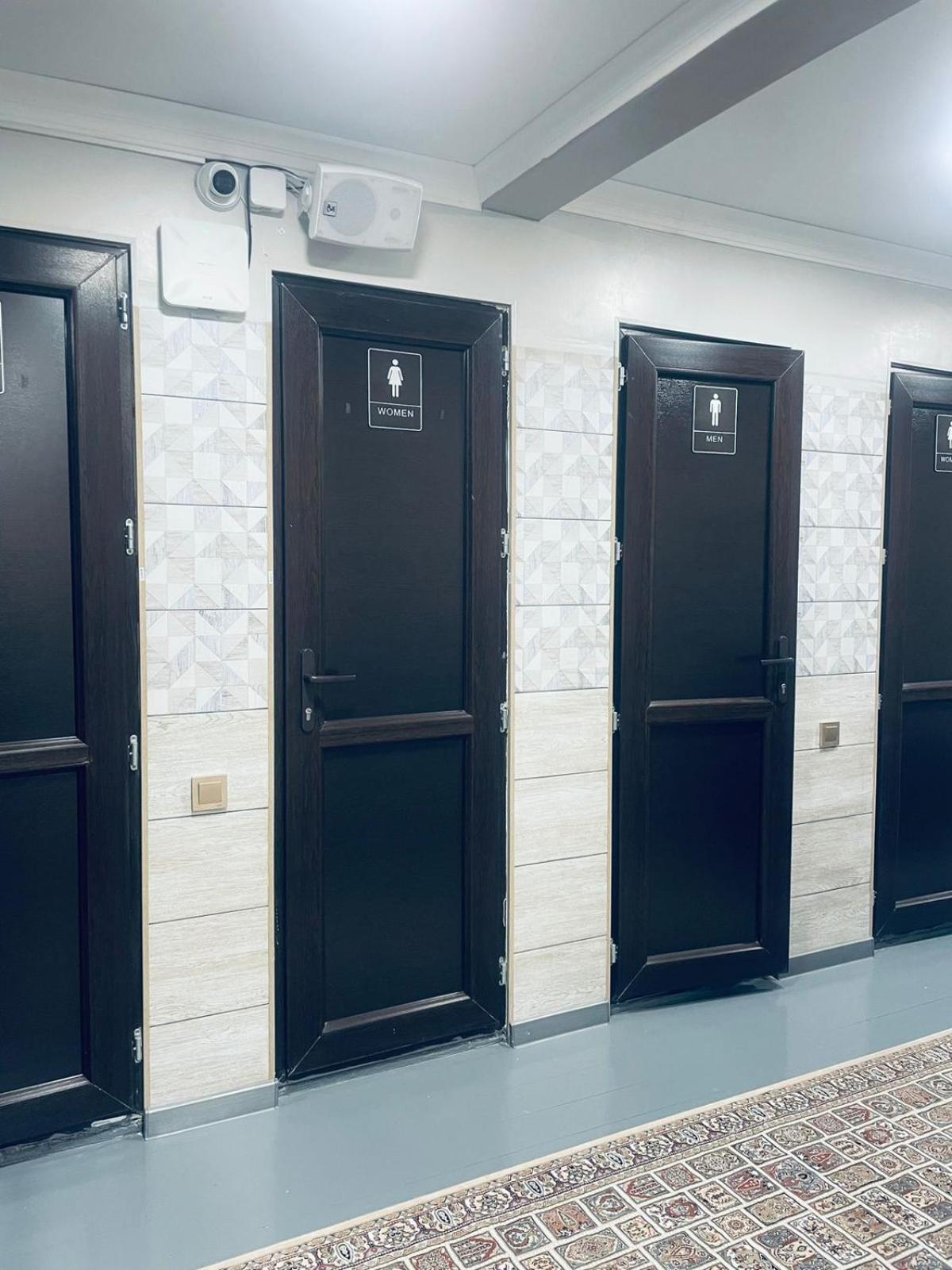 Salamat Hotel Bișkek Exterior foto