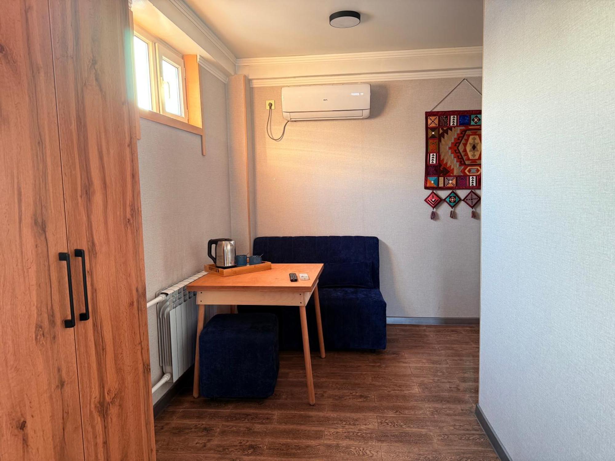 Salamat Hotel Bișkek Exterior foto