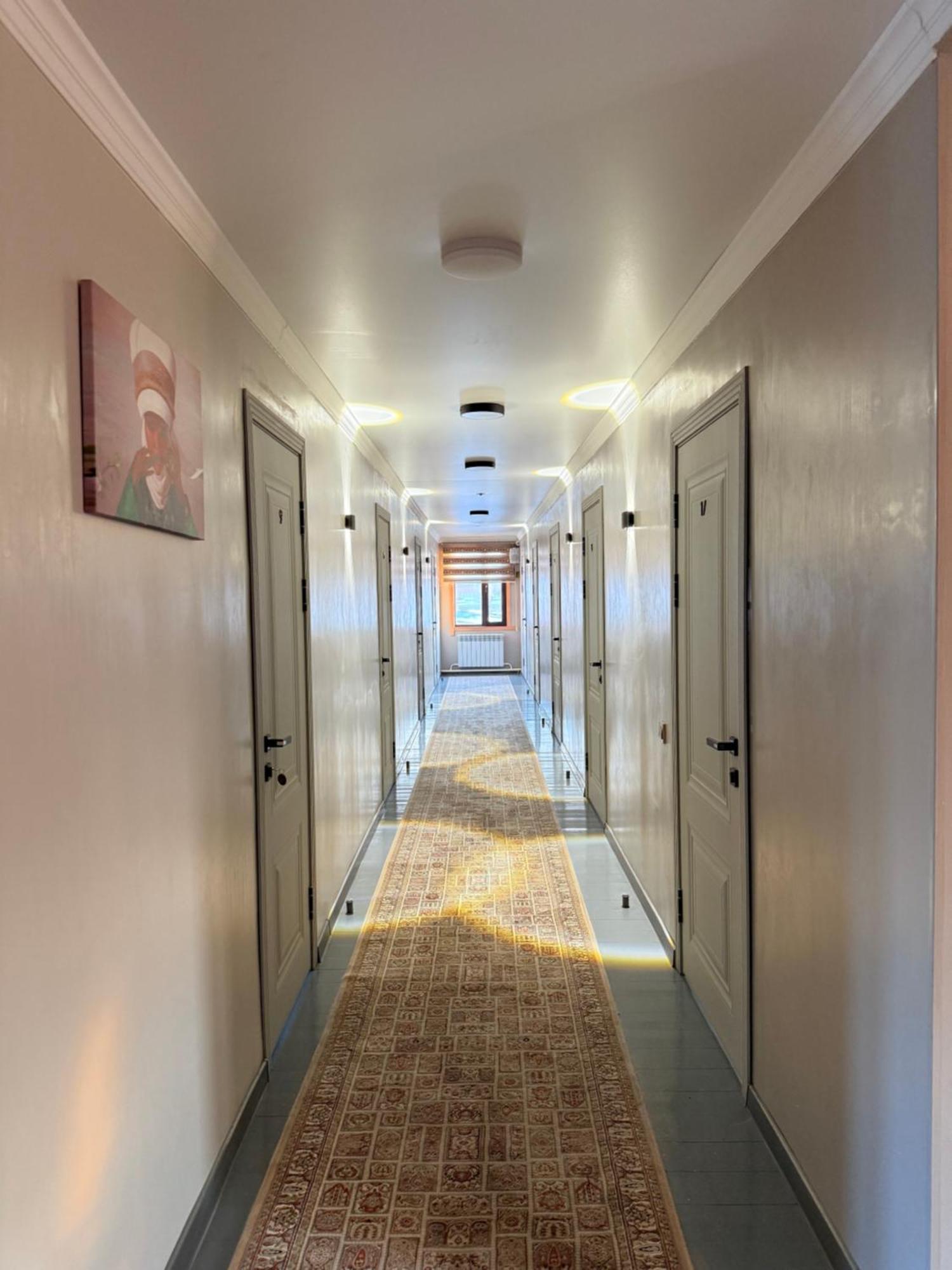 Salamat Hotel Bișkek Exterior foto